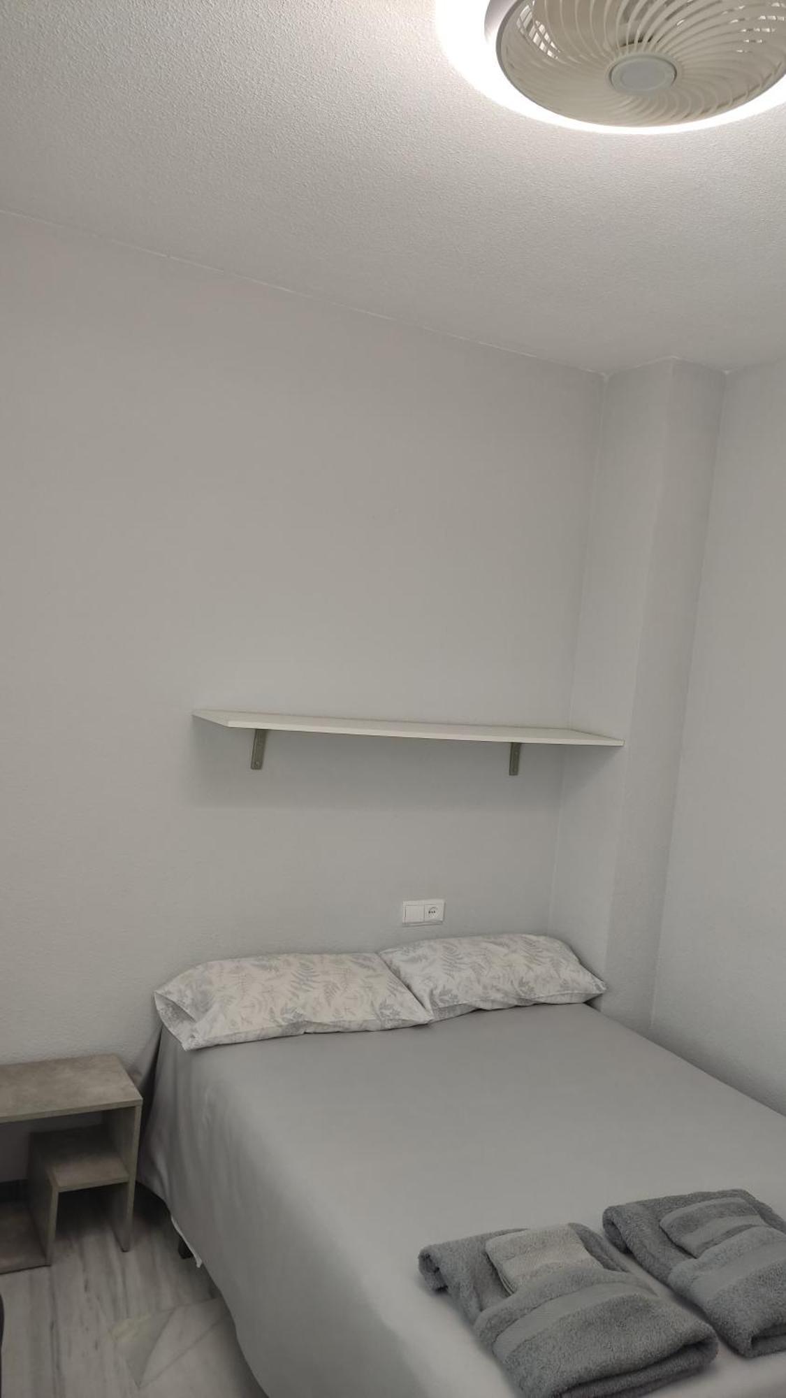 Doble Con Bano Privado En Casa Clara Cordoue